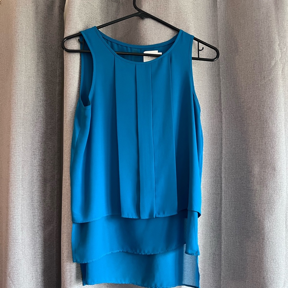 High-low tank. Spring is here! 🌼🌈☀️